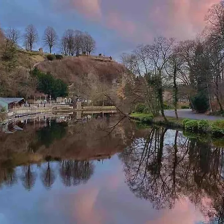 Riverside * Knaresborough