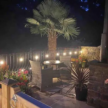 Riverside * Knaresborough